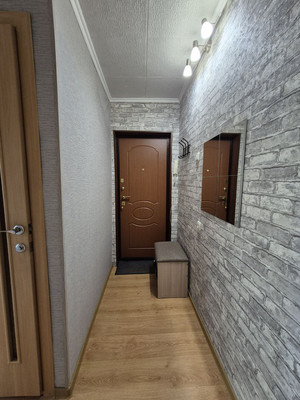 Продам двухкомнатную (2-комн.) квартиру, Новокольцовская ул, 11, Екатеринбург г