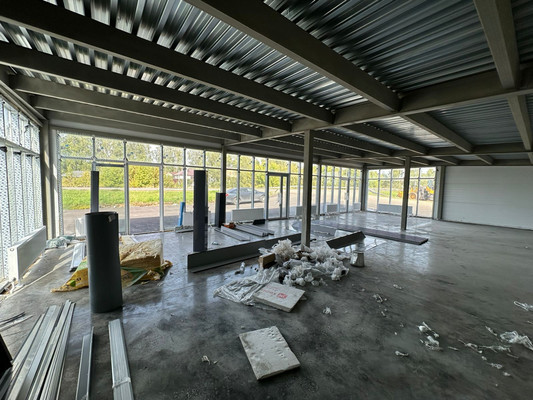 Сдам коммерческое помещение 49 м2, Державина ул, Сокуры с