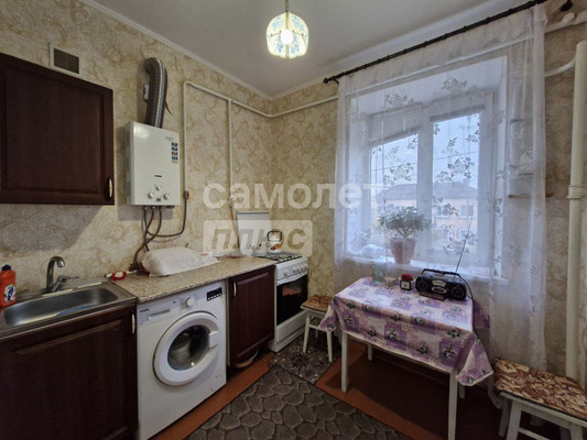 Продам двухкомнатную (2-комн.) квартиру, Красная ул, 112, Славянск-на-Кубани г