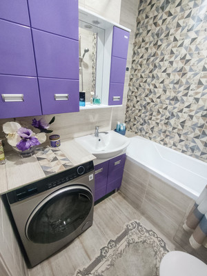 Продам двухкомнатную (2-комн.) квартиру, Западный Обход ул, 39/2к5, Краснодар г