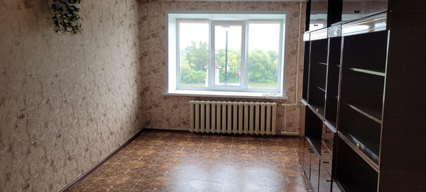 Продам трехкомнатную (3-комн.) квартиру, Береговая ул, 21, Ишим г