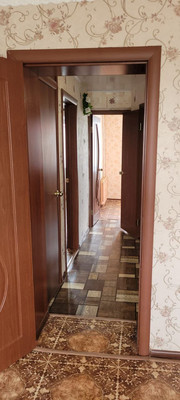 Продам трехкомнатную (3-комн.) квартиру, Береговая ул, 21, Ишим г