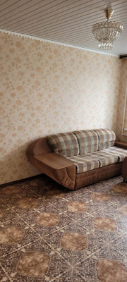 Продам трехкомнатную (3-комн.) квартиру, Береговая ул, 21, Ишим г