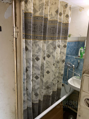 Продам двухкомнатную (2-комн.) квартиру, Ореховый б-р, 14к1, Москва г