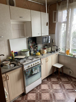 Продам двухкомнатную (2-комн.) квартиру, Ореховый б-р, 14к1, Москва г