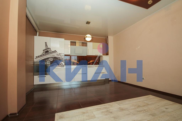 Продам трехкомнатную (3-комн.) квартиру, Мужества ул, 24, Красноярск г