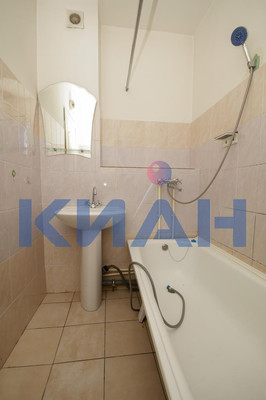 Продам трехкомнатную (3-комн.) квартиру, Мужества ул, 24, Красноярск г
