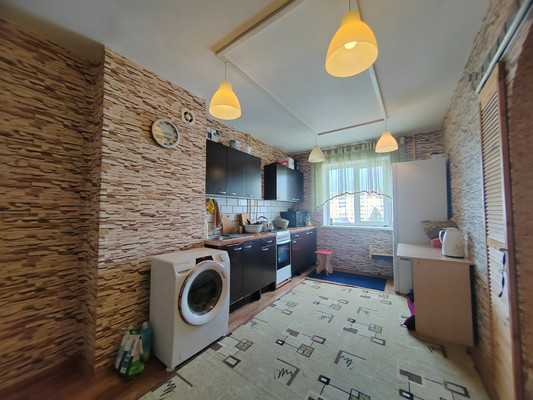 Продам многокомнатную квартиру, Черноисточинское ш, 27, Нижний Тагил г