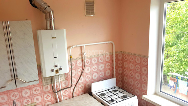 Продам двухкомнатную (2-комн.) квартиру, Кирова ул, 11, Саук-Дере п