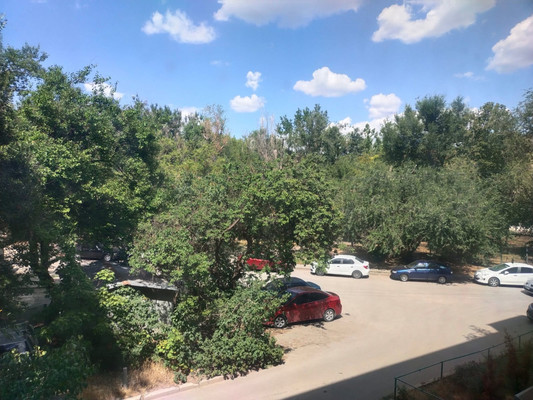 Продам трехкомнатную (3-комн.) квартиру, 2-я Краснодарская ул, 70/1, Ростов-на-Дону г