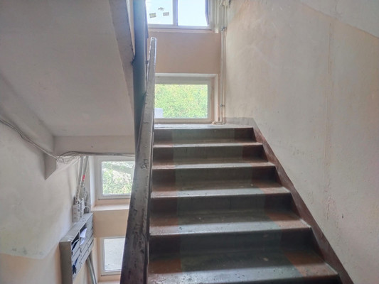Продам трехкомнатную (3-комн.) квартиру, 2-я Краснодарская ул, 70/1, Ростов-на-Дону г