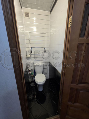 Продам двухкомнатную (2-комн.) квартиру, Большая Очаковская ул, 28, Москва г