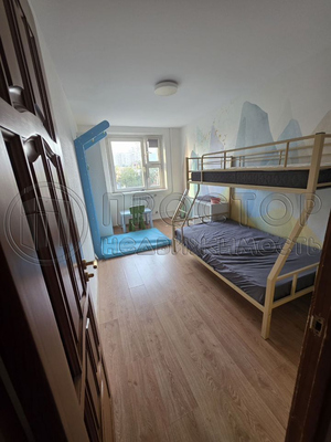 Продам двухкомнатную (2-комн.) квартиру, Большая Очаковская ул, 28, Москва г