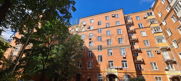 Продам комнату в 3-комн. квартире, Энергетическая ул, 20, Москва г