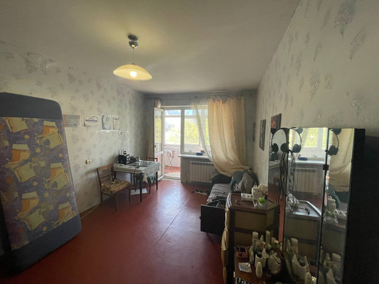 Продам однокомнатную (1-комн.) квартиру, Лермонтова ул, 35, Симферополь г