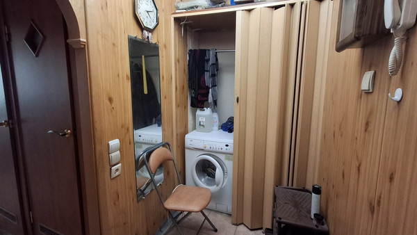 Продам однокомнатную (1-комн.) квартиру, Добровольцев ул, 14А, Санкт-Петербург г