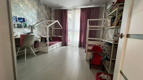 Продам двухкомнатную (2-комн.) квартиру, Среднерогатская ул, 10к1, Санкт-Петербург г