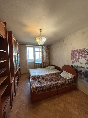 Продам многокомнатную квартиру, Шполянской ул, 18, Симферополь г