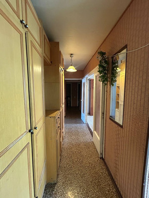 Продам многокомнатную квартиру, Шполянской ул, 18, Симферополь г