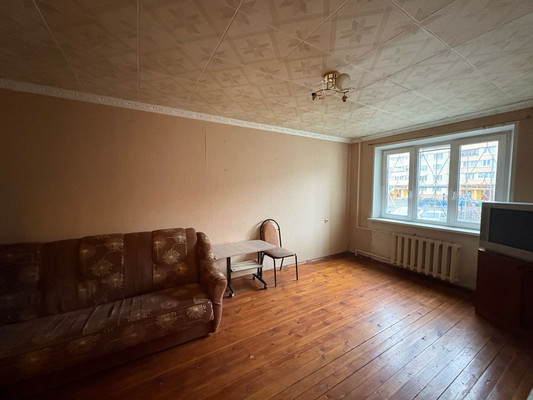 Продам однокомнатную (1-комн.) квартиру, Школьная ул, 3, Быково п