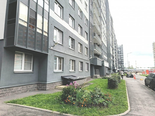 Продам двухкомнатную (2-комн.) квартиру, Северный пр-кт, 123к1, Санкт-Петербург г