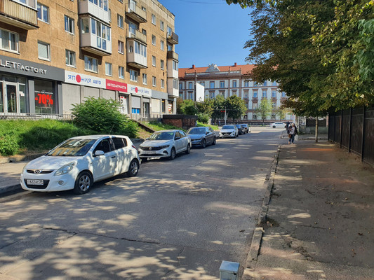 Продам торговое помещение 87,1 м2, Ленинский пр-кт, 60, Калининград г