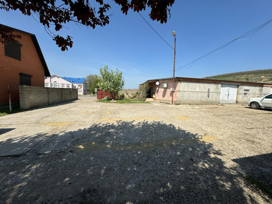 Продам торговое помещение 179 м2, Садовая ул, 191, Прикубанский п