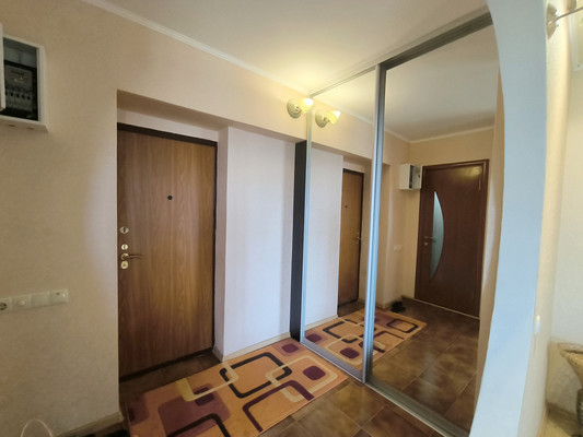 Продам однокомнатную (1-комн.) квартиру, Марченко ул, 2а, Новофедоровка пгт