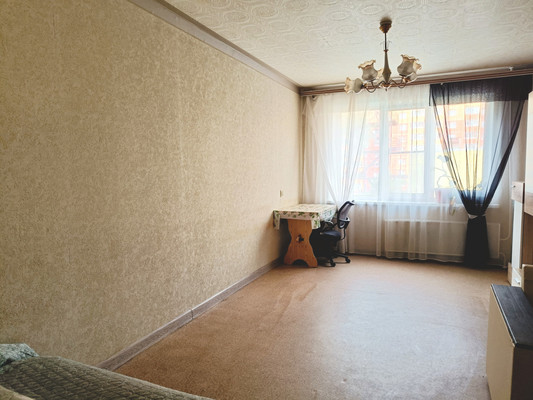 Продам двухкомнатную (2-комн.) квартиру, Зубковой ул, 31к2, Рязань г