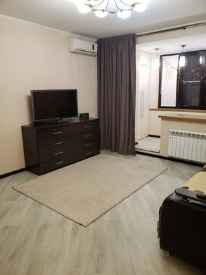 Продам однокомнатную (1-комн.) квартиру, Кантемировская ул, 16к2, Москва г