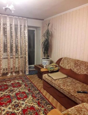 Продам трехкомнатную (3-комн.) квартиру, Ефремова ул, 39, Армавир г