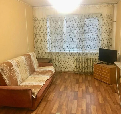 Продам трехкомнатную (3-комн.) квартиру, Ефремова ул, 39, Армавир г