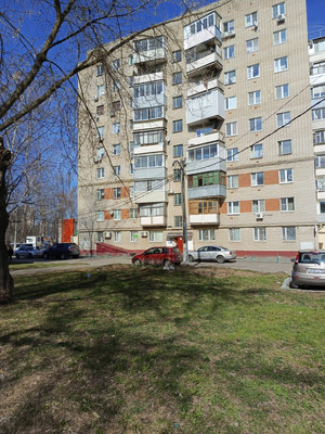 Продам трехкомнатную (3-комн.) квартиру, Красногвардейский б-р, 27к2, Подольск г