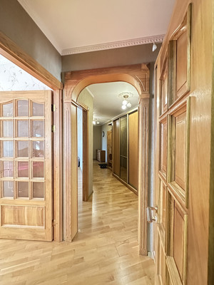 Продам двухкомнатную (2-комн.) квартиру, Славы пр-кт, 52, Санкт-Петербург г