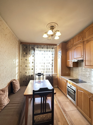 Продам двухкомнатную (2-комн.) квартиру, Славы пр-кт, 52, Санкт-Петербург г