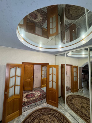 Продам трехкомнатную (3-комн.) квартиру, Мира пр-кт, 13, Комсомольск-на-Амуре г