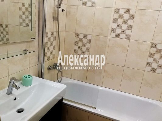 Сдам однокомнатную (1-комн.) квартиру, Варшавская ул, 6к1, Санкт-Петербург г