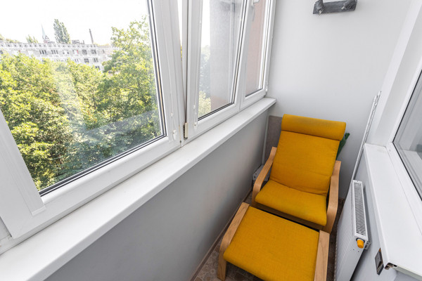 Продам двухкомнатную (2-комн.) квартиру, З.Космодемьянской ул, 14, Калининград г