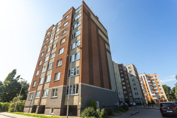 Продам двухкомнатную (2-комн.) квартиру, З.Космодемьянской ул, 14, Калининград г