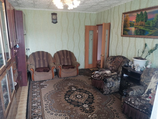 Продам трехкомнатную (3-комн.) квартиру, Болотова ул, 14, Алексин г