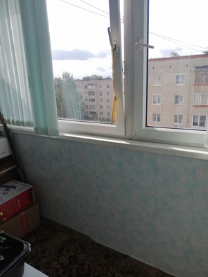 Продам трехкомнатную (3-комн.) квартиру, Болотова ул, 14, Алексин г