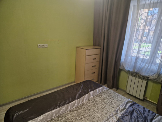 Продам однокомнатную (1-комн.) квартиру, Култукская ул, 99/18, Иркутск г