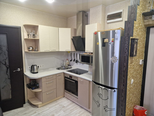 Продам однокомнатную (1-комн.) квартиру, Култукская ул, 99/18, Иркутск г