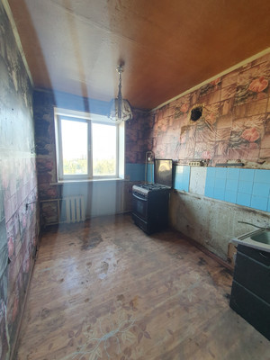 Продам трехкомнатную (3-комн.) квартиру, 30 лет Победы ул, 10, Волгодонск г