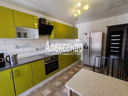 Сдам двухкомнатную (2-комн.) квартиру, Глухарская ул, 27к1, Санкт-Петербург г