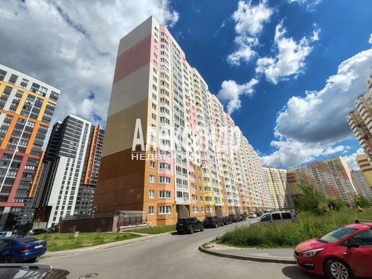 Сдам двухкомнатную (2-комн.) квартиру, Глухарская ул, 27к1, Санкт-Петербург г
