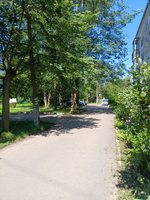 Продам двухкомнатную (2-комн.) квартиру, Труда ул, 8, Столбовая рп