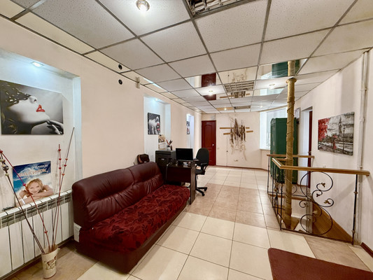 Продам двухкомнатную (2-комн.) квартиру, Долгоруковская ул, 25, Симферополь г