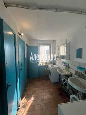 Продам комнату в 11-комн. квартире, Ольги Форш ул, 5, Санкт-Петербург г