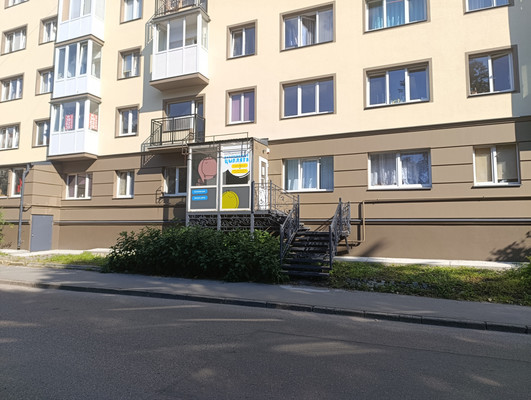 Продам коммерческое помещение 98,4 м2, Серпуховская ул, 37-41А, Калининград г